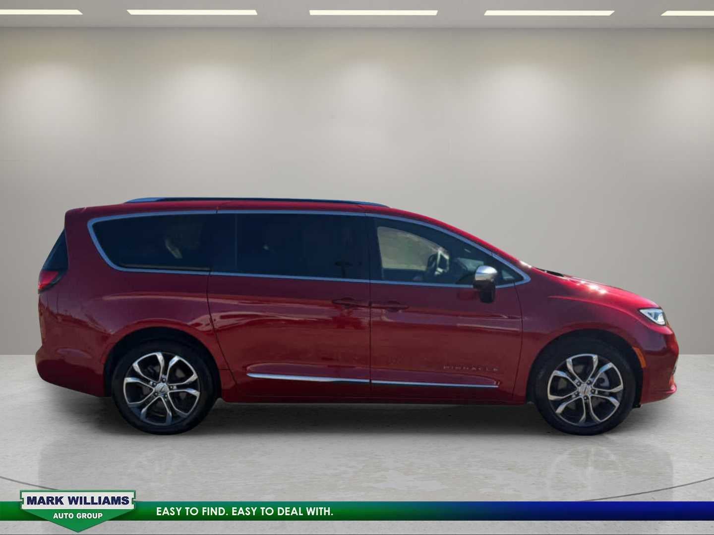 2025 Chrysler Pacifica Pinnacle