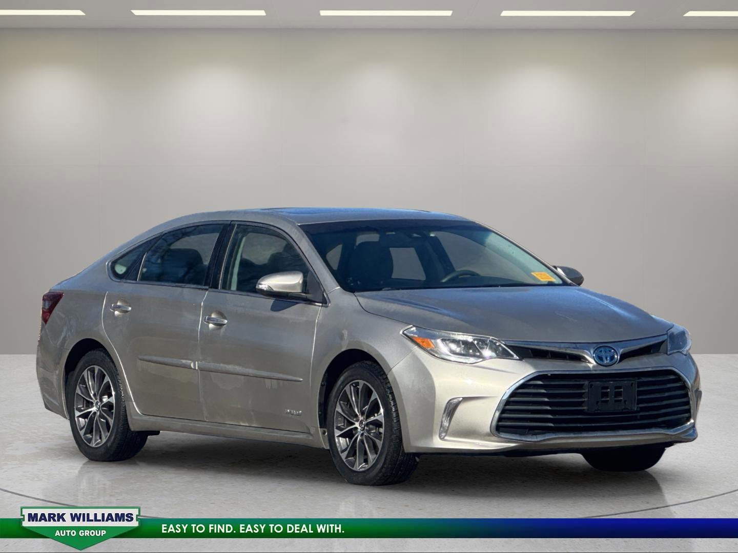 2018 Toyota Avalon Hybrid XLE Premium