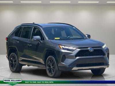 2023 Toyota RAV4 Hybrid SE