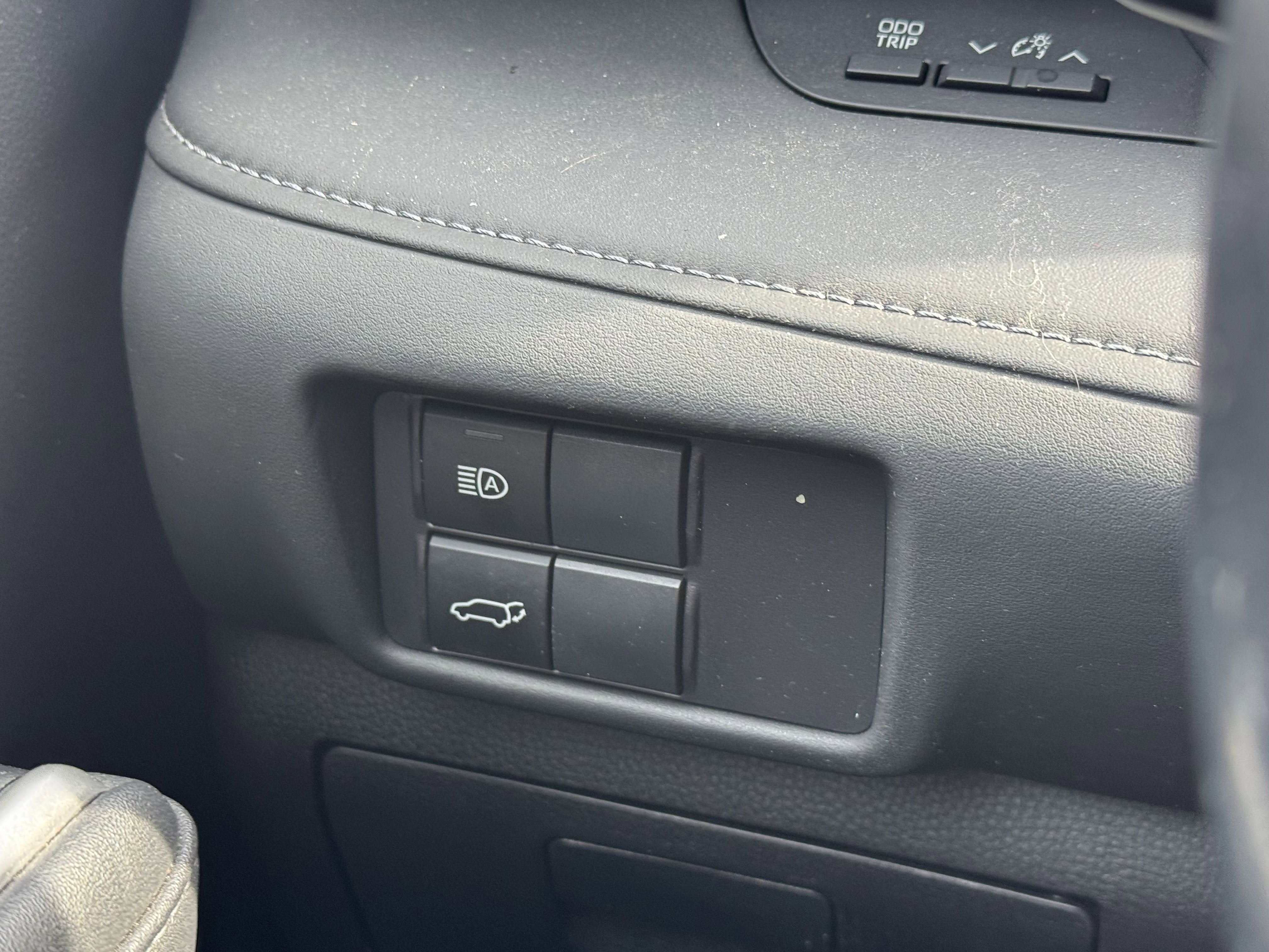 2020 Toyota Highlander L