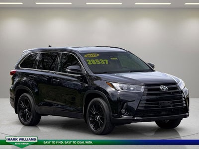 2019 Toyota Highlander SE