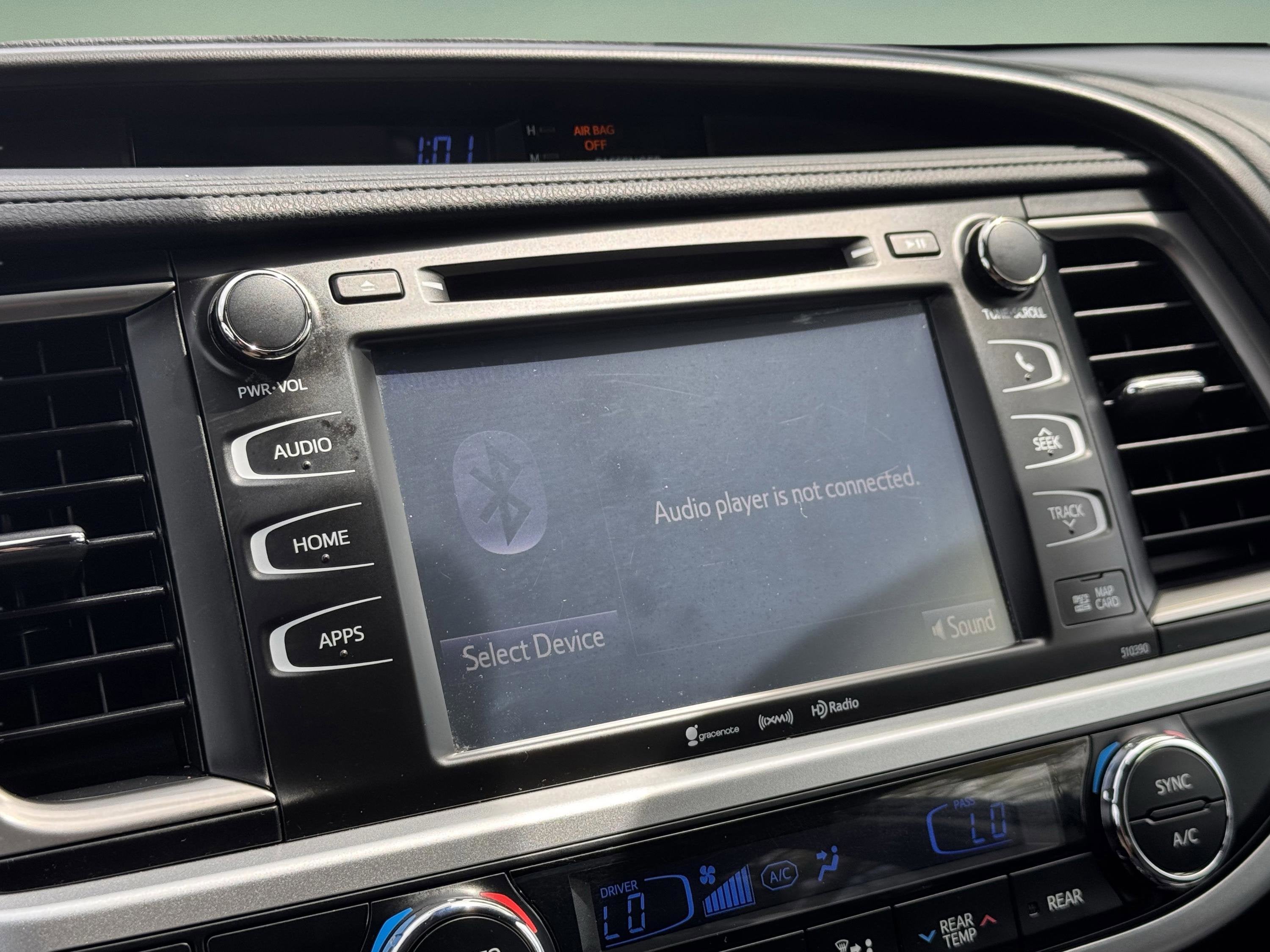 2019 Toyota Highlander SE