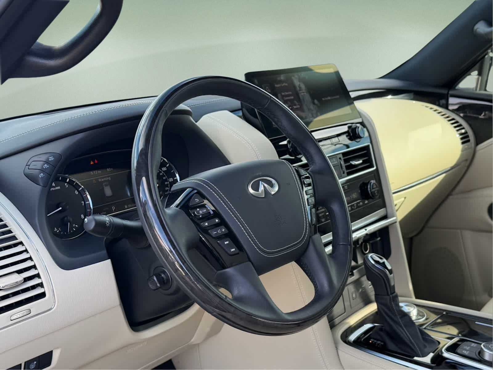 2024 INFINITI QX80 SENSORY
