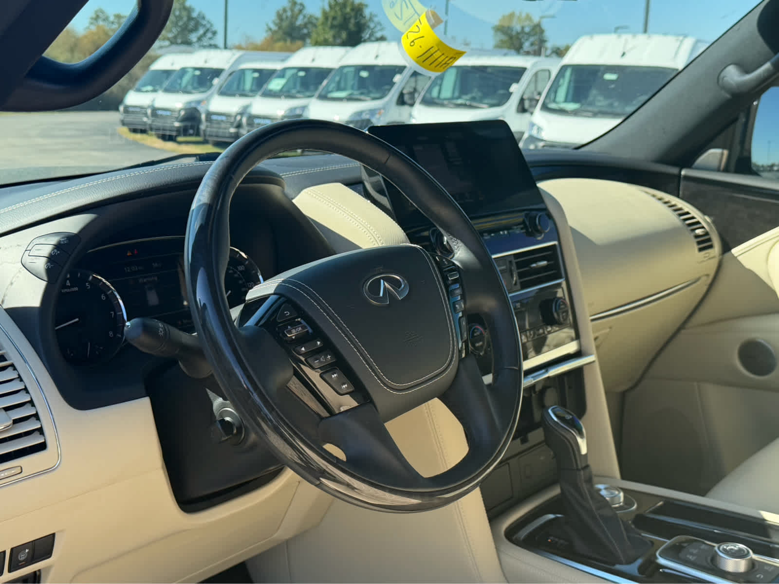 2024 INFINITI QX80 SENSORY