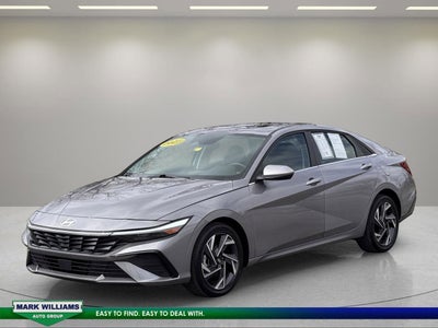 2025 Hyundai Elantra SEL Convenience