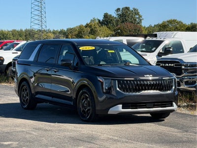 2025 Kia Carnival LXS