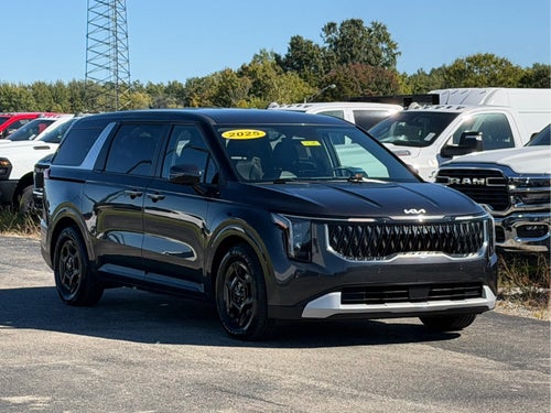 2025 Kia Carnival LXS