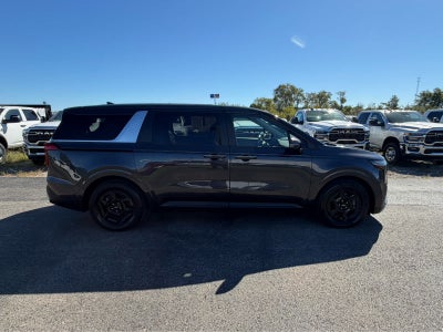 2025 Kia Carnival LXS