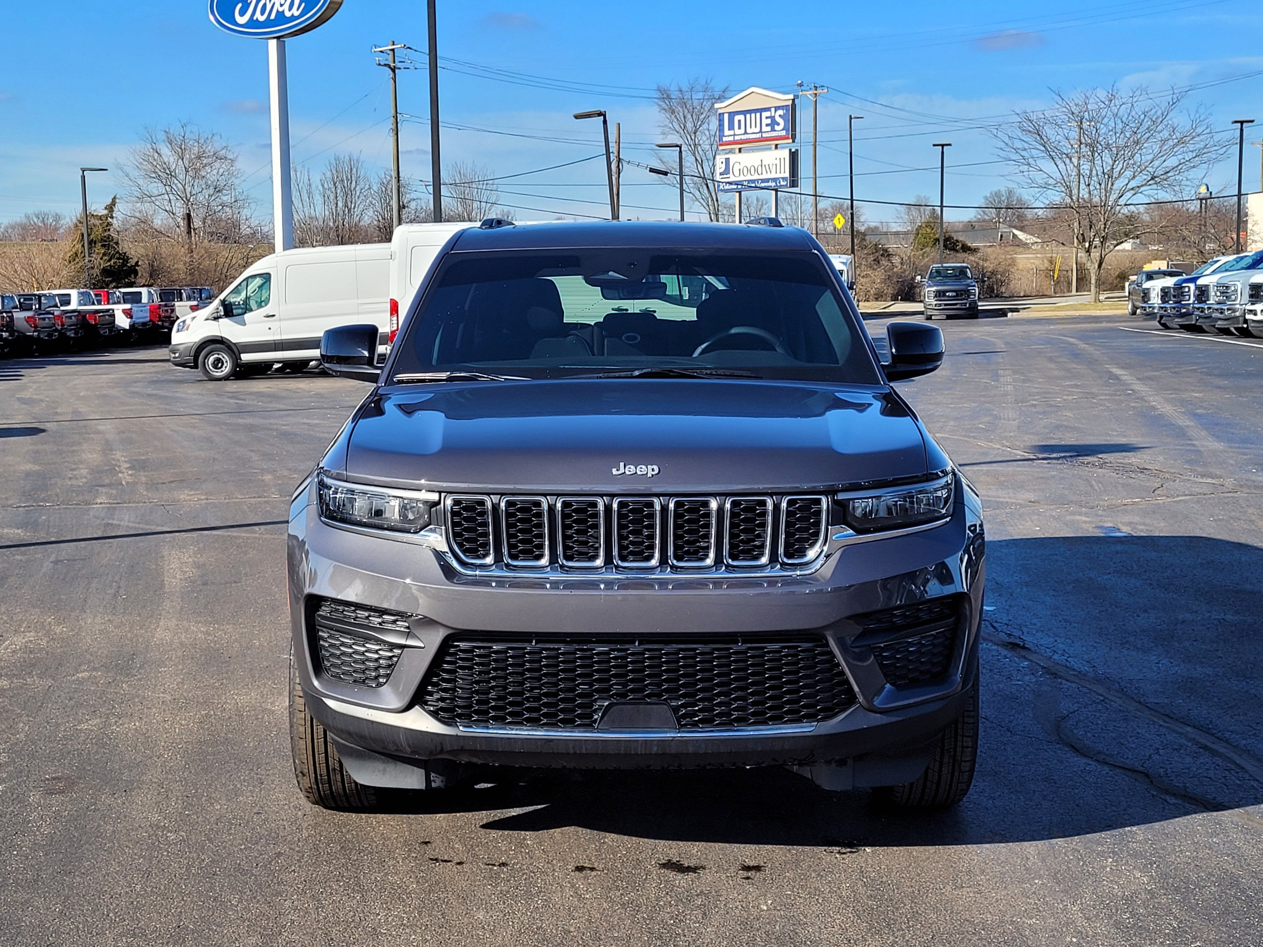 2025 Jeep Grand Cherokee Laredo X