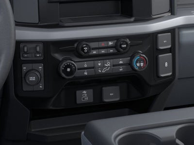 2025 Ford F-600SD XL