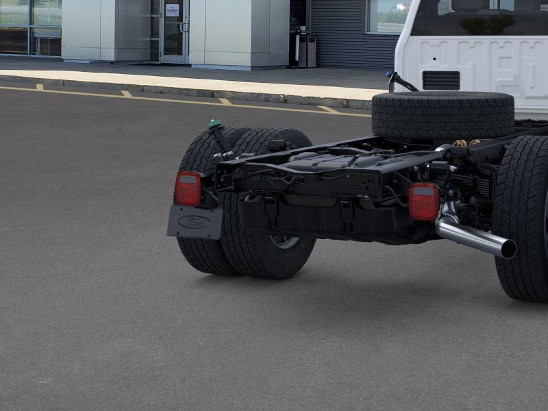 2025 Ford F-600SD XL