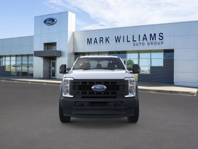 2025 Ford F-600SD XL