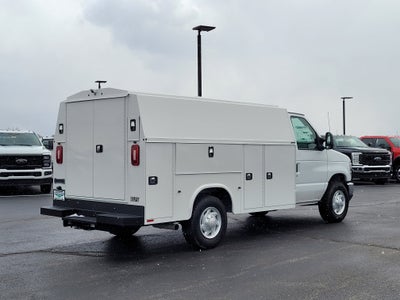 2026 Ford E-350SD Base Cutaway