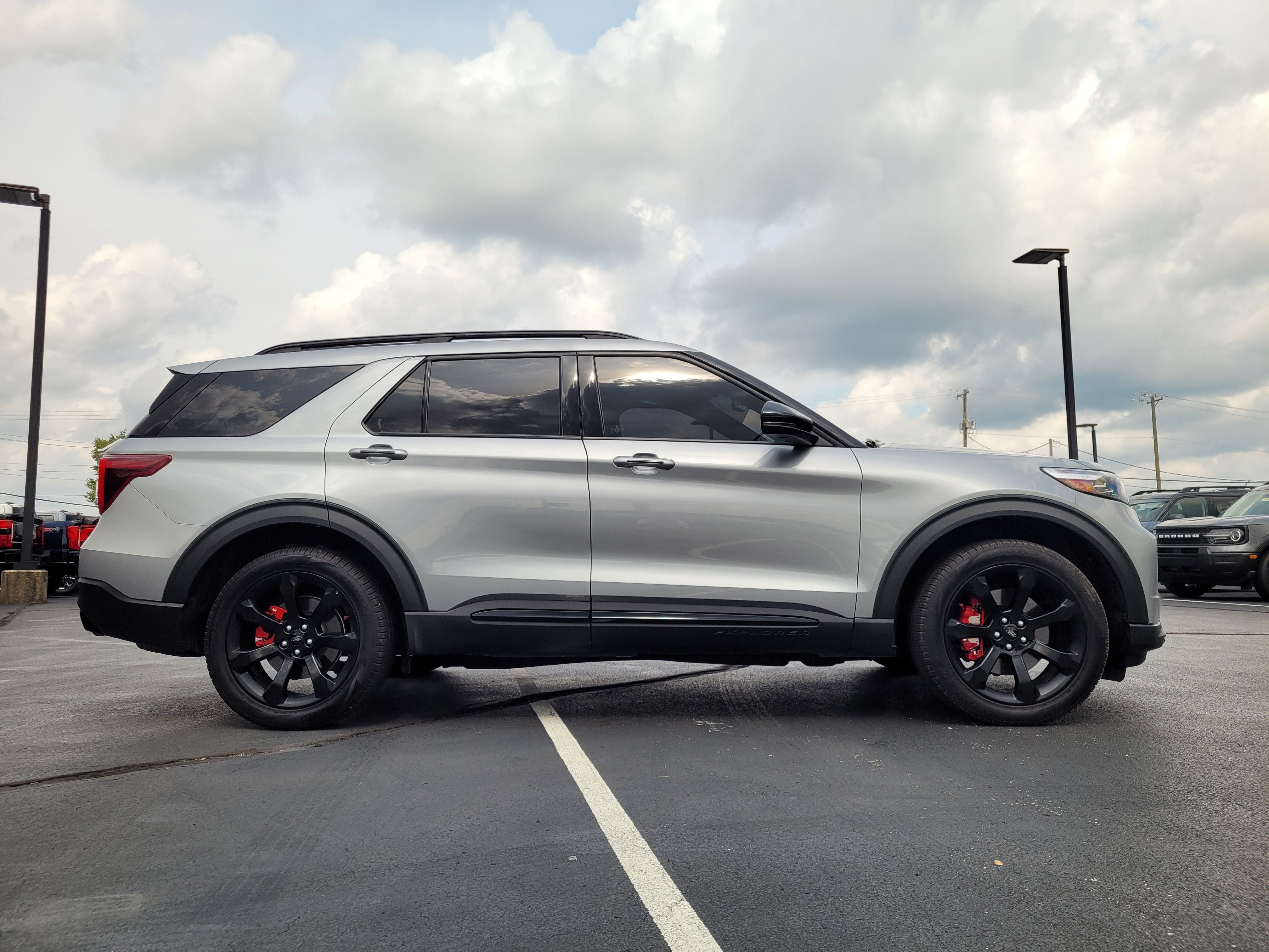 2024 Ford Explorer ST