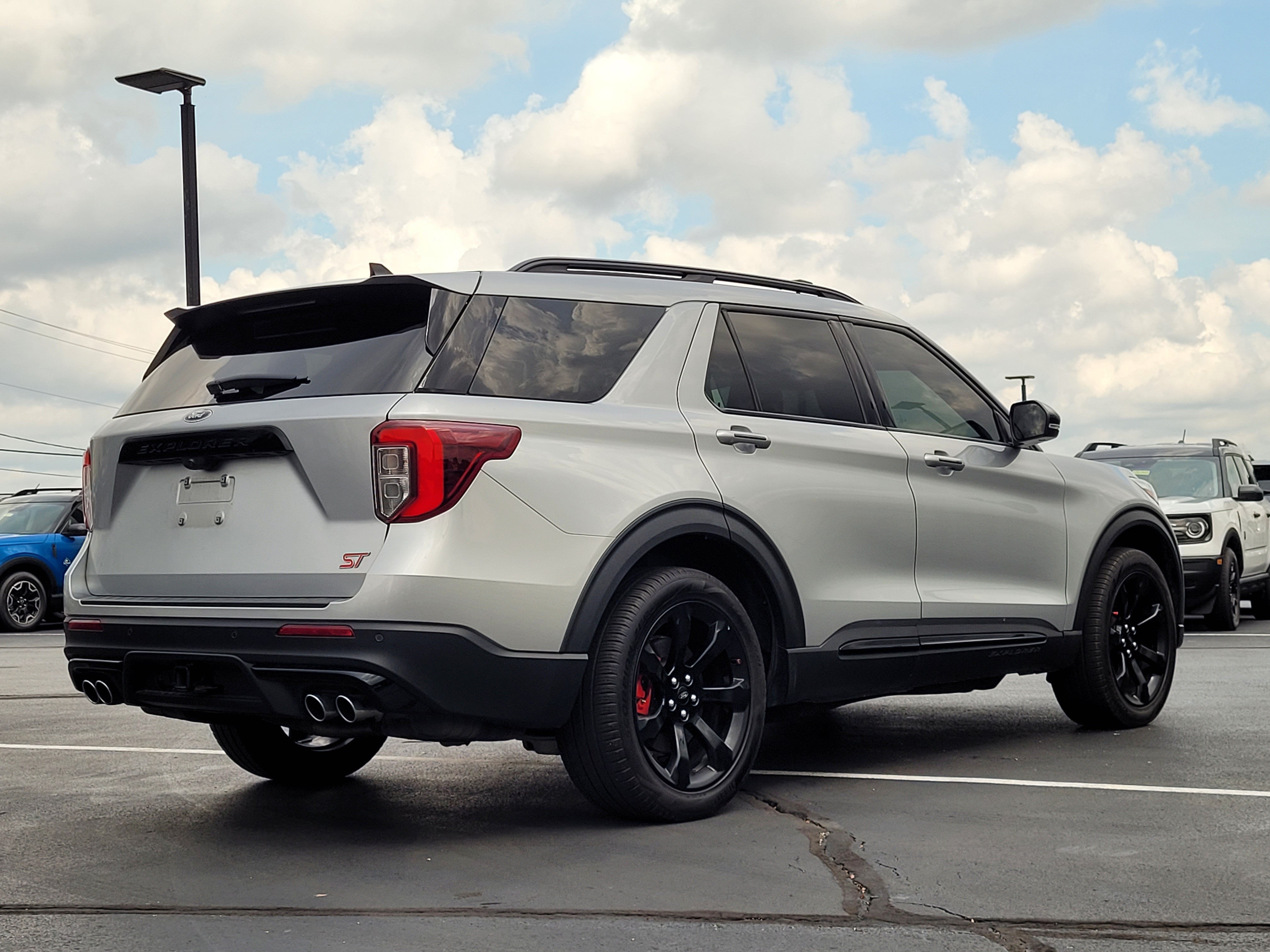 2024 Ford Explorer ST
