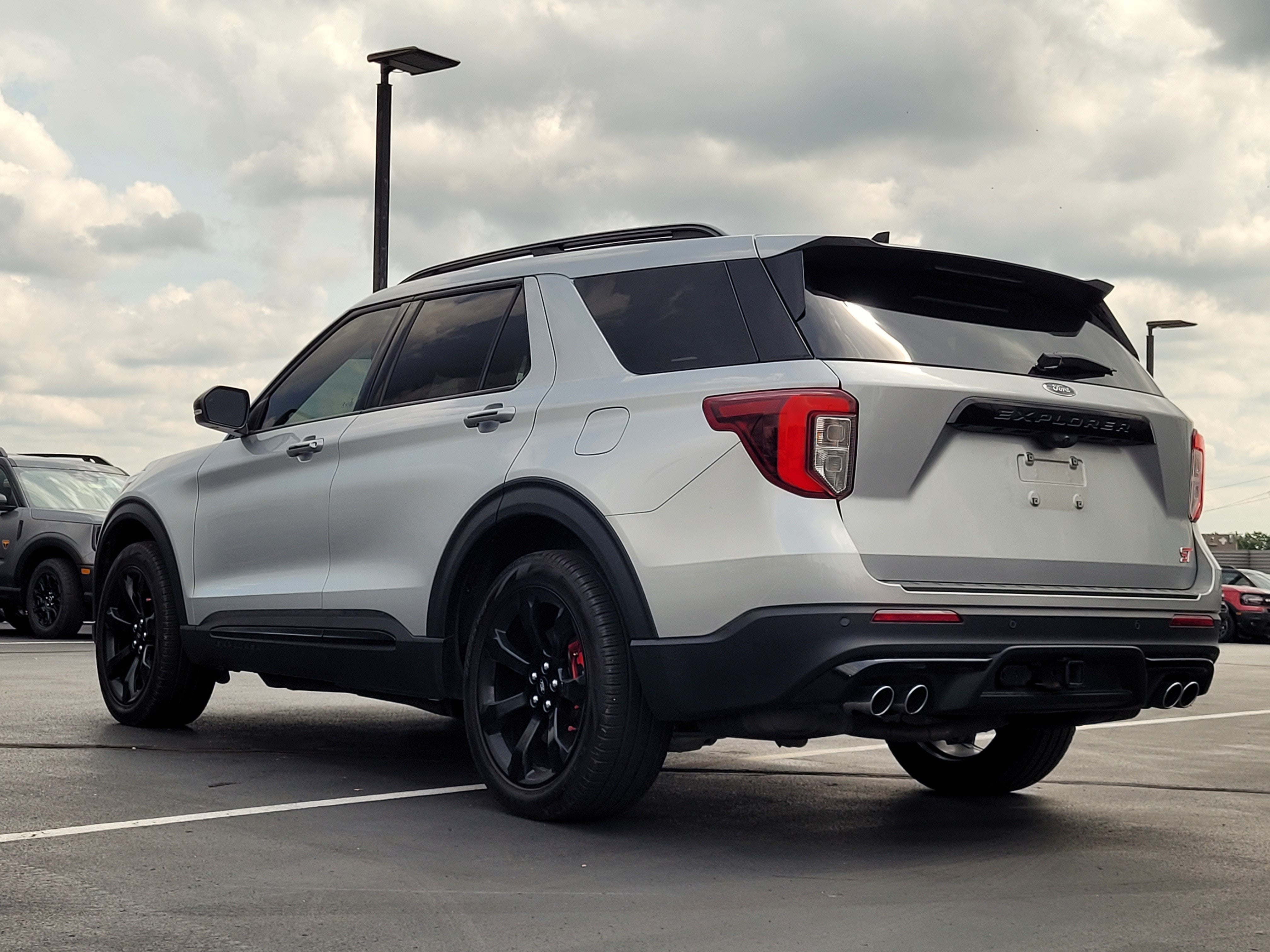 2024 Ford Explorer ST