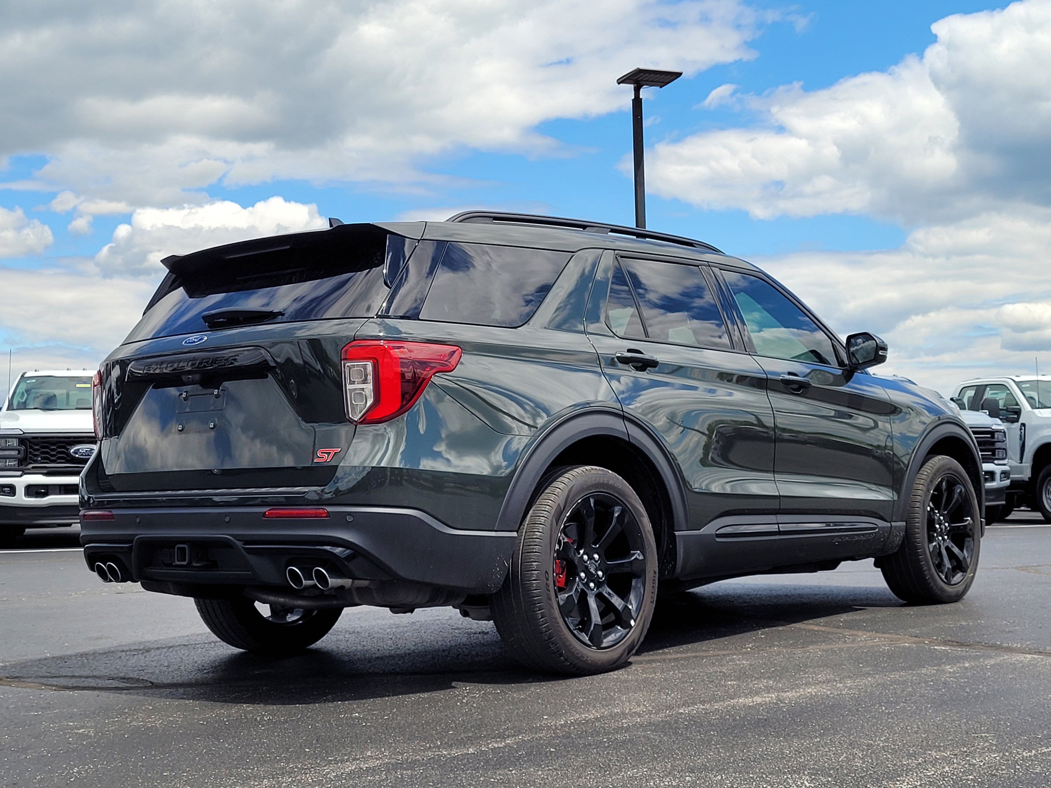 2023 Ford Explorer ST