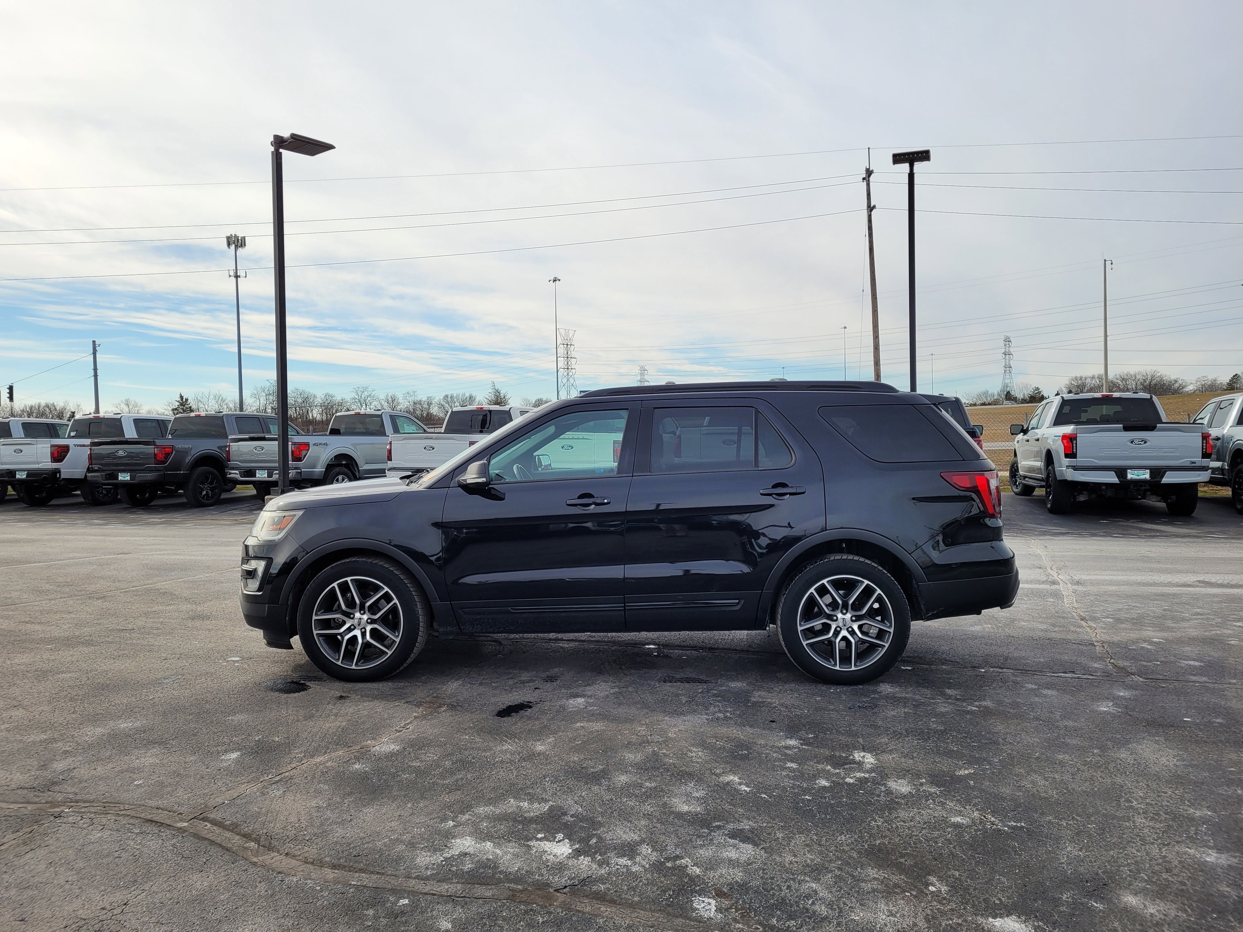 2017 Ford Explorer Sport