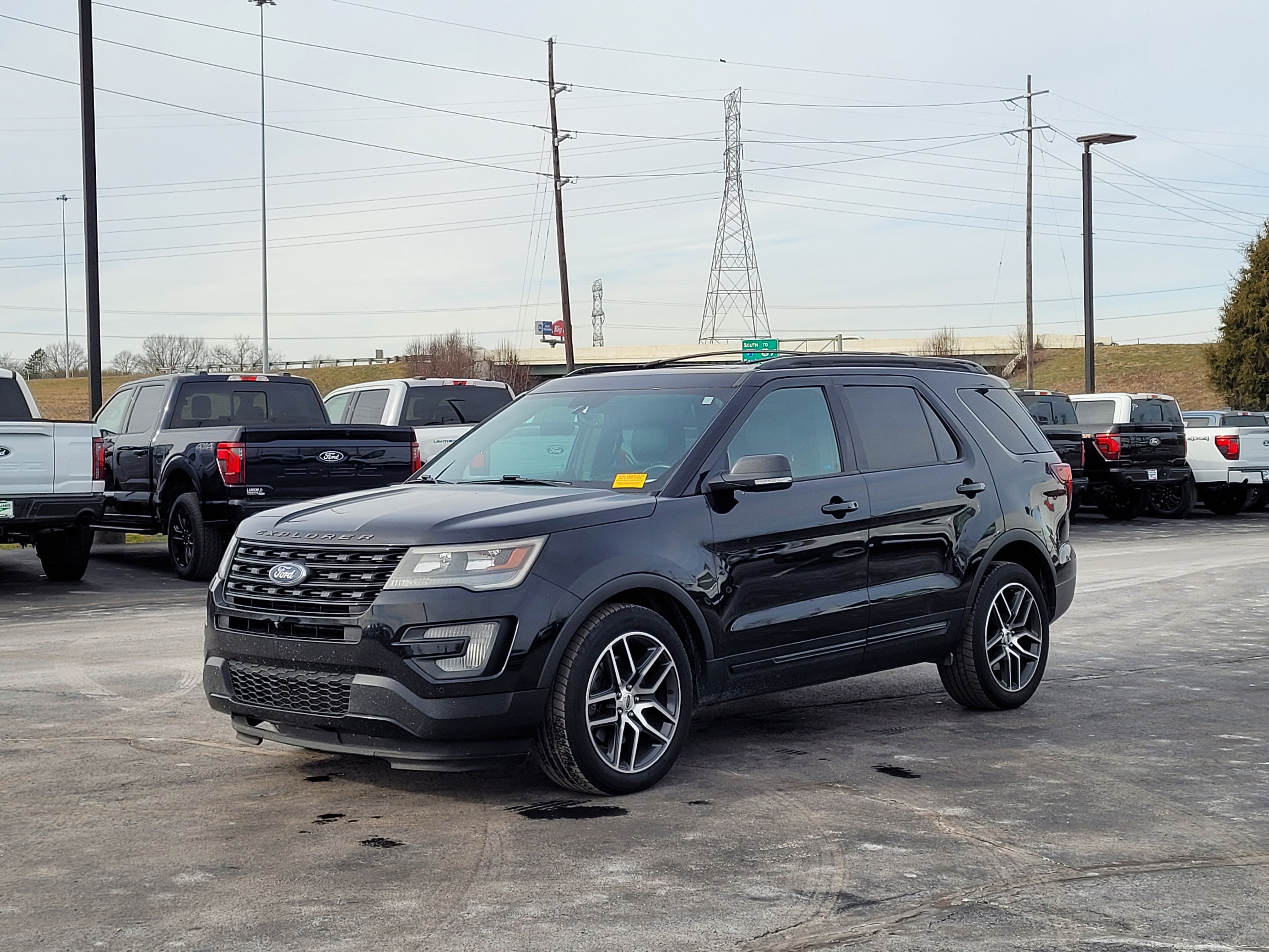 2017 Ford Explorer Sport