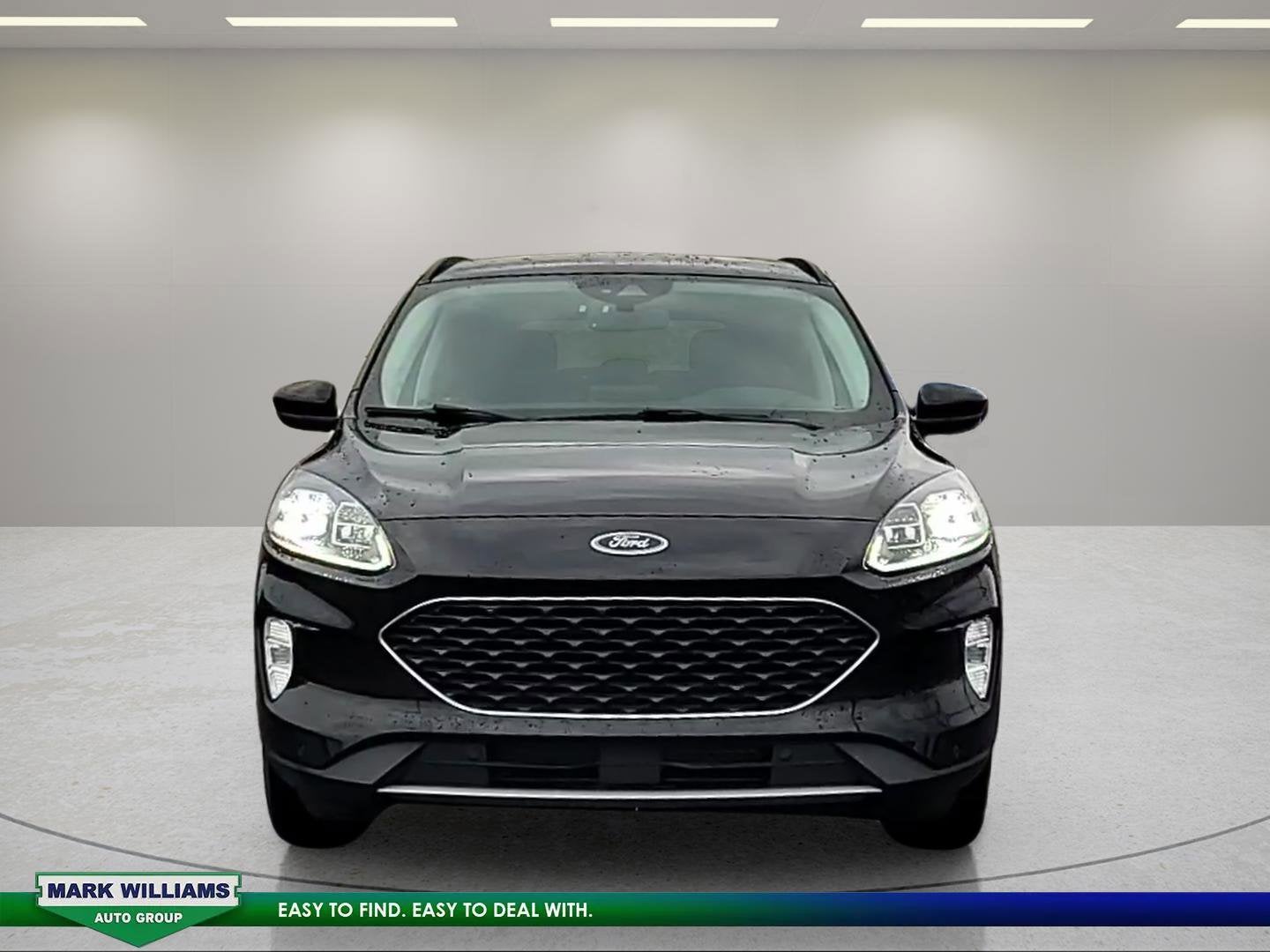 2022 Ford Escape Hybrid Titanium