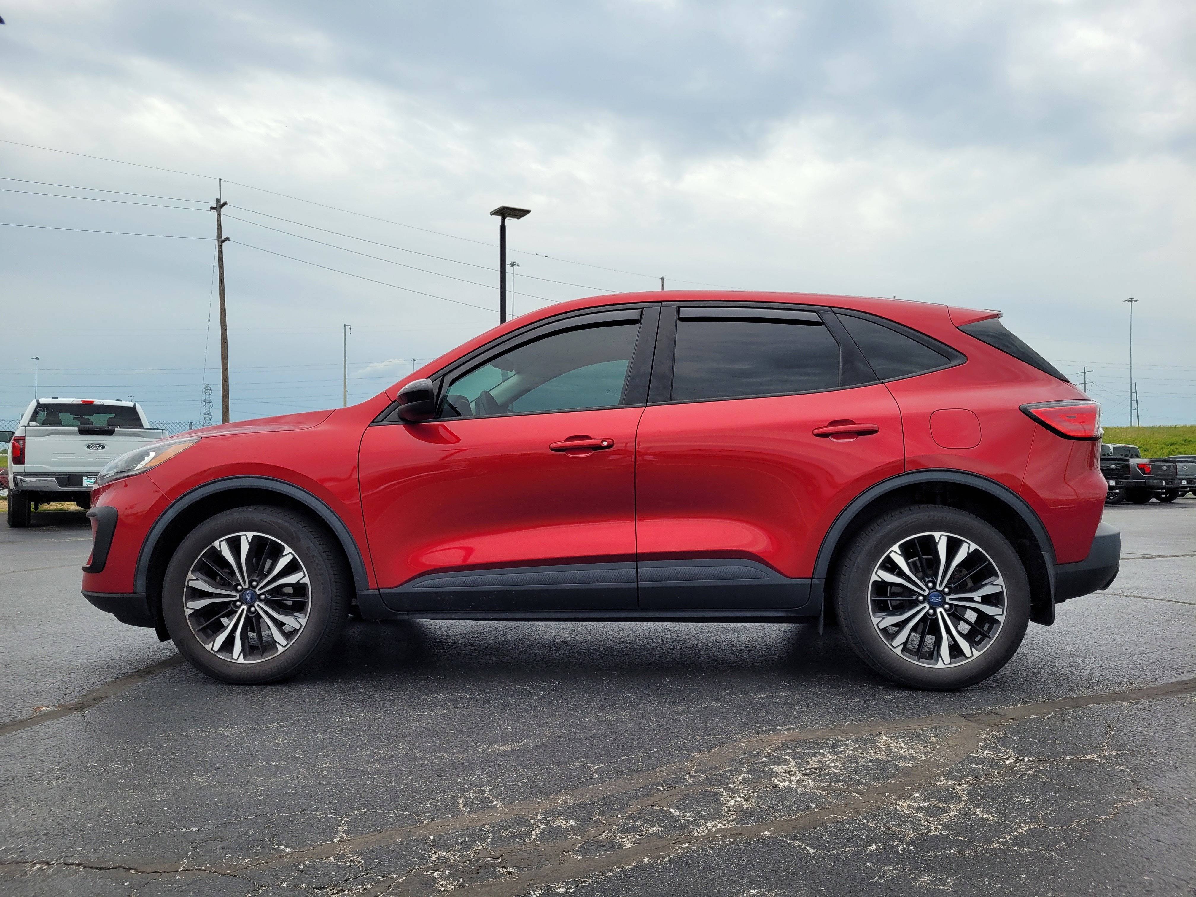 2022 Ford Escape SE