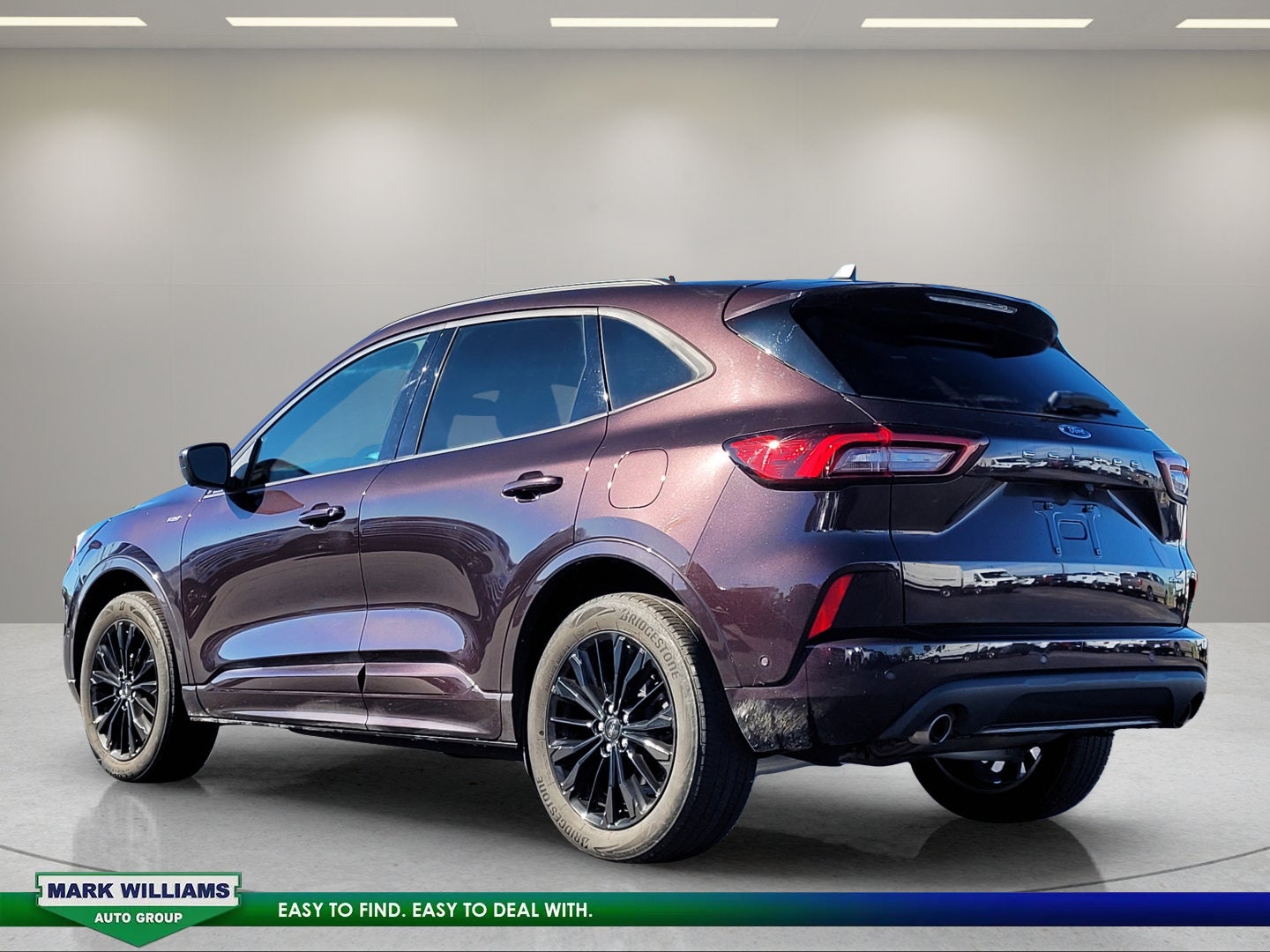 2023 Ford Escape ST-Line Elite