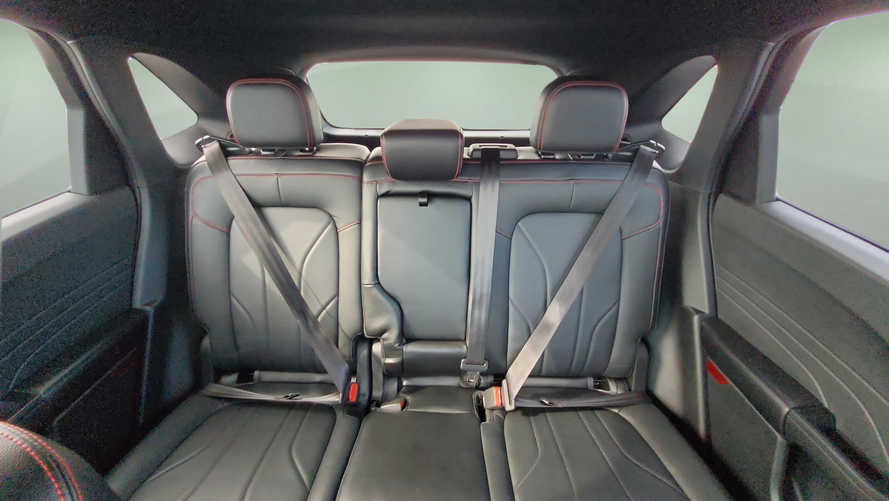 2025 Ford Escape ST-Line Elite