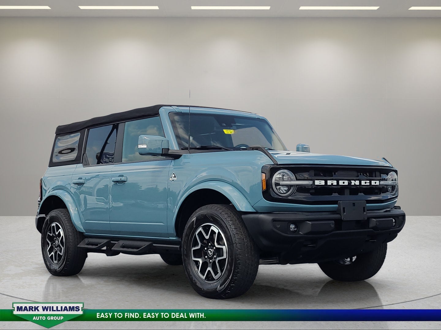 2022 Ford Bronco Outer Banks