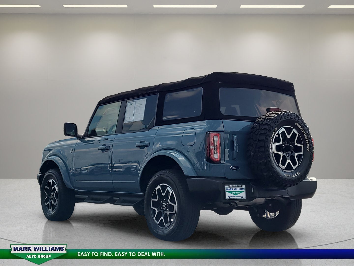 2022 Ford Bronco Outer Banks