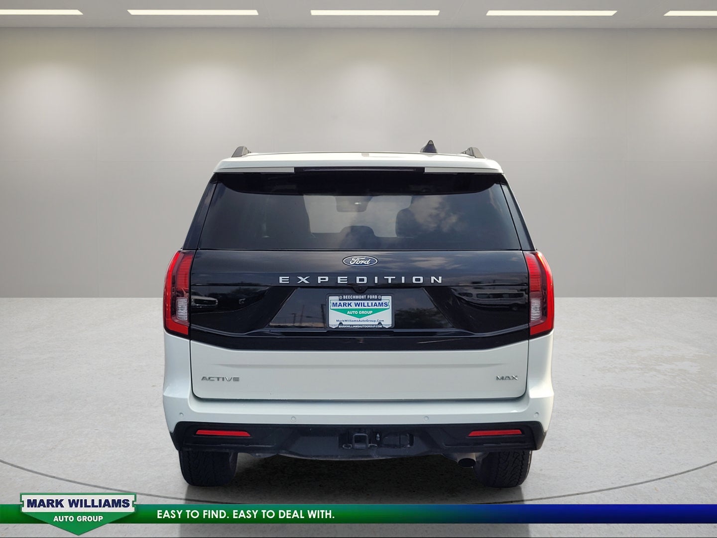 2025 Ford Expedition Max Active
