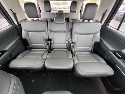 2027 Ford Expedition Max Active