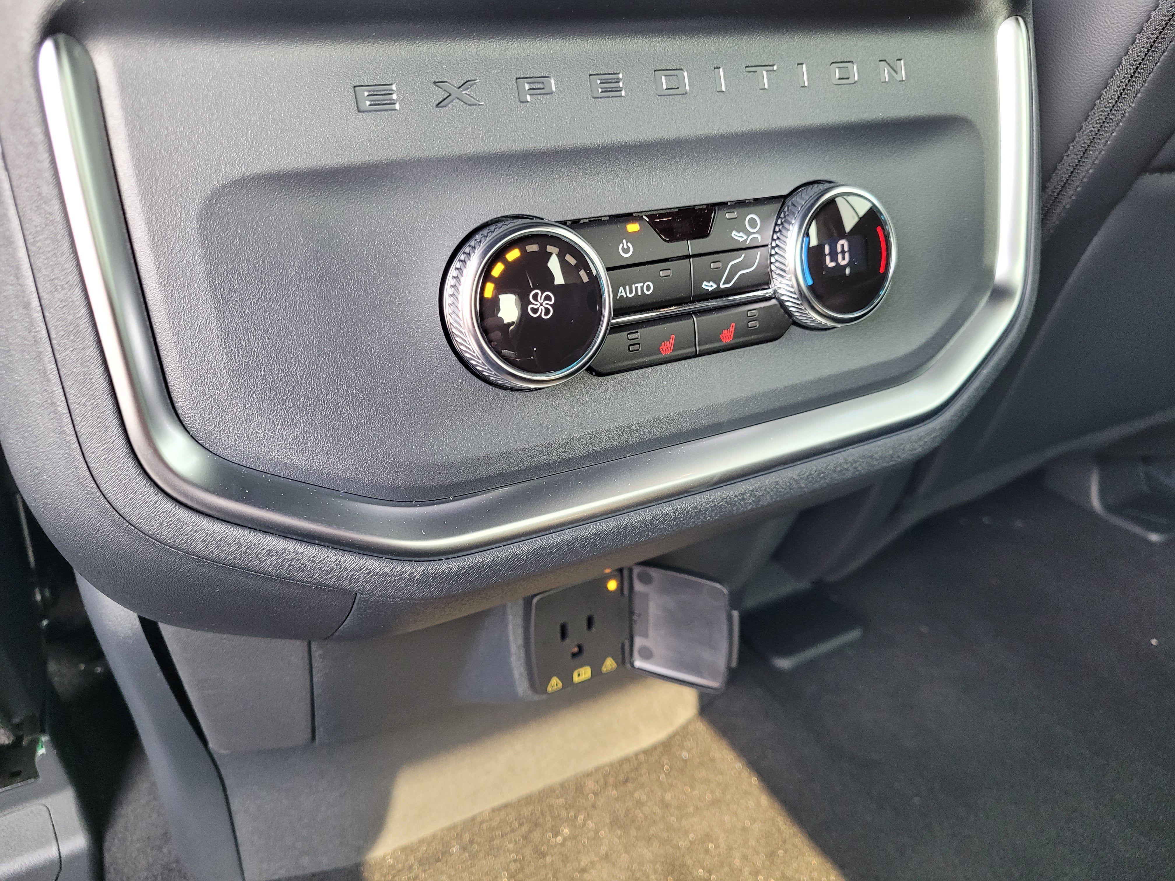2026 Ford Expedition Tremor
