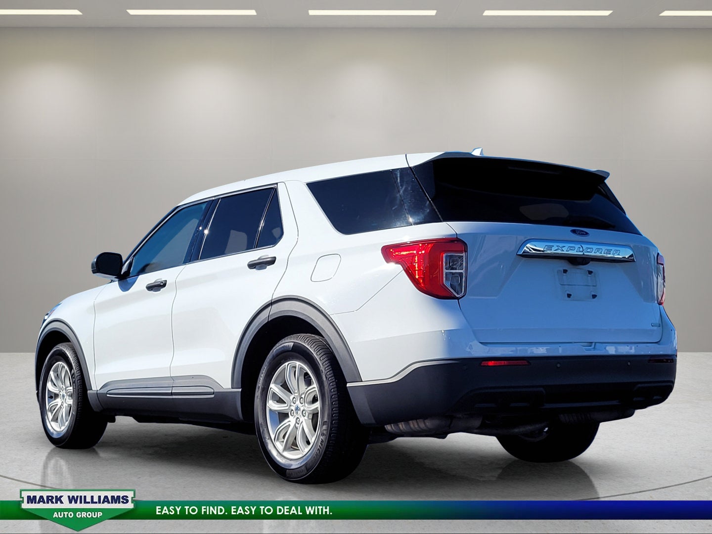 2020 Ford Explorer Base