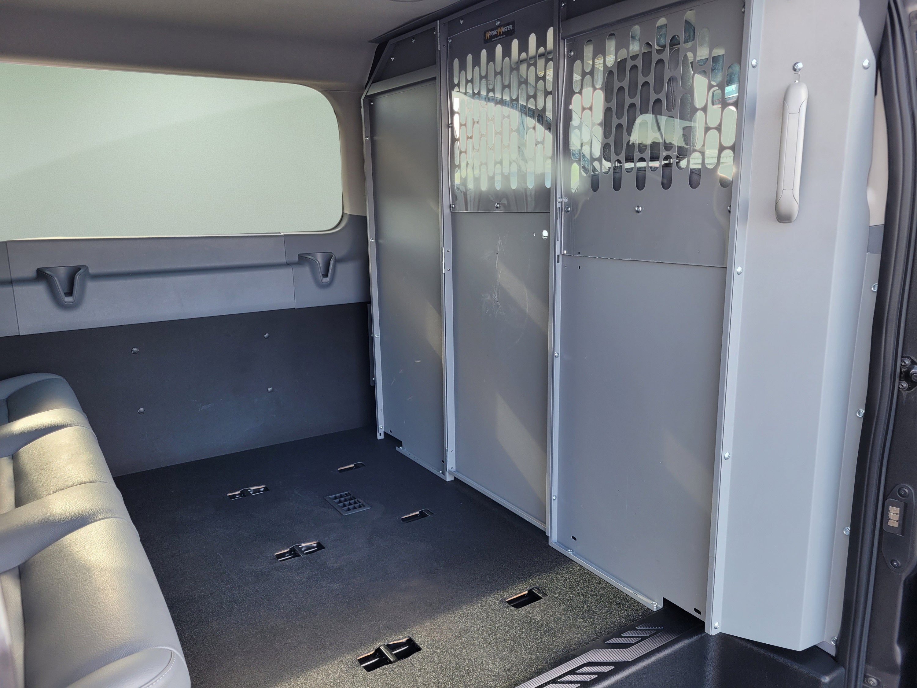 2019 Ford Transit-150 XL