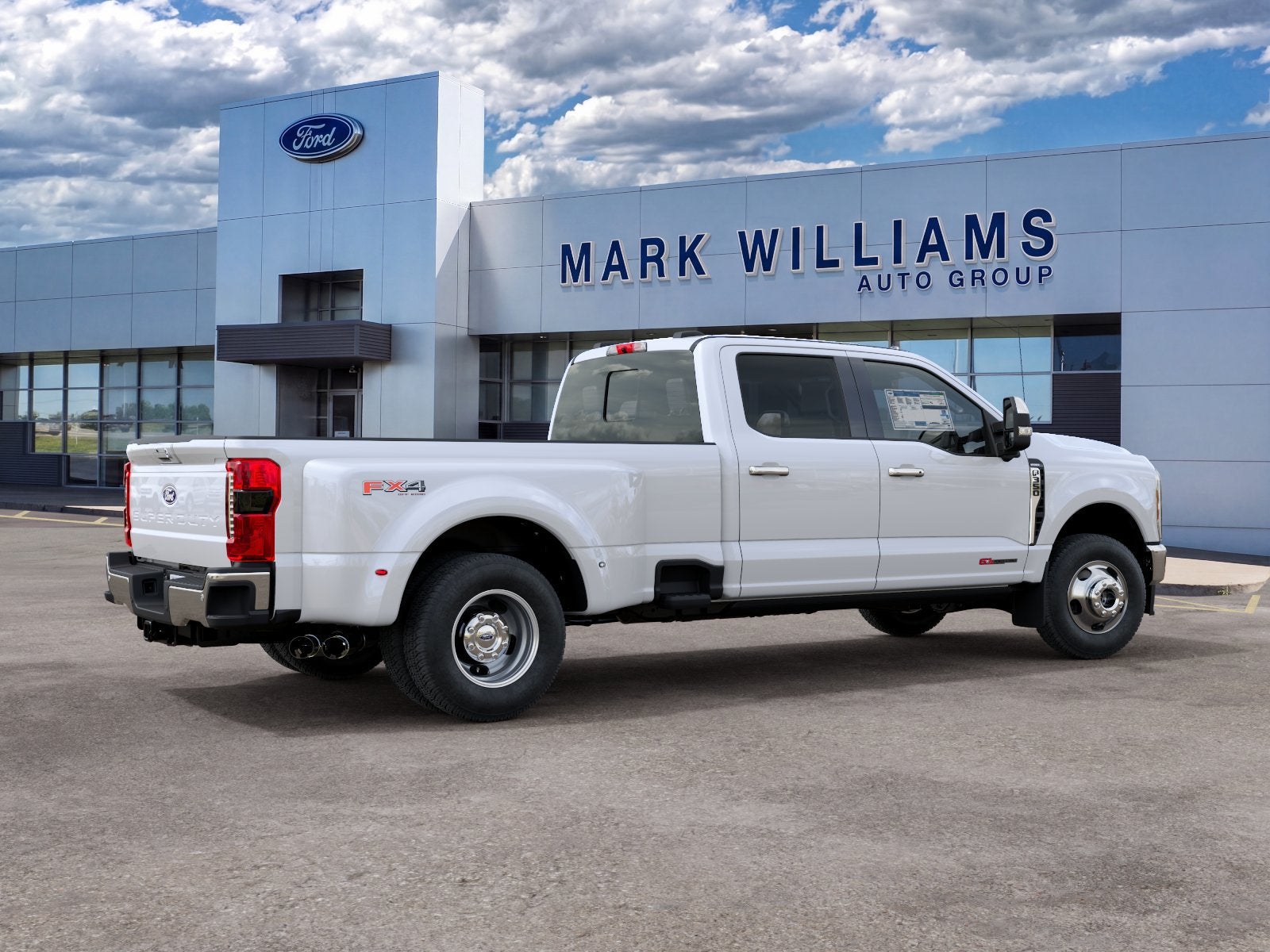 2027 Ford F-350SD Lariat DRW