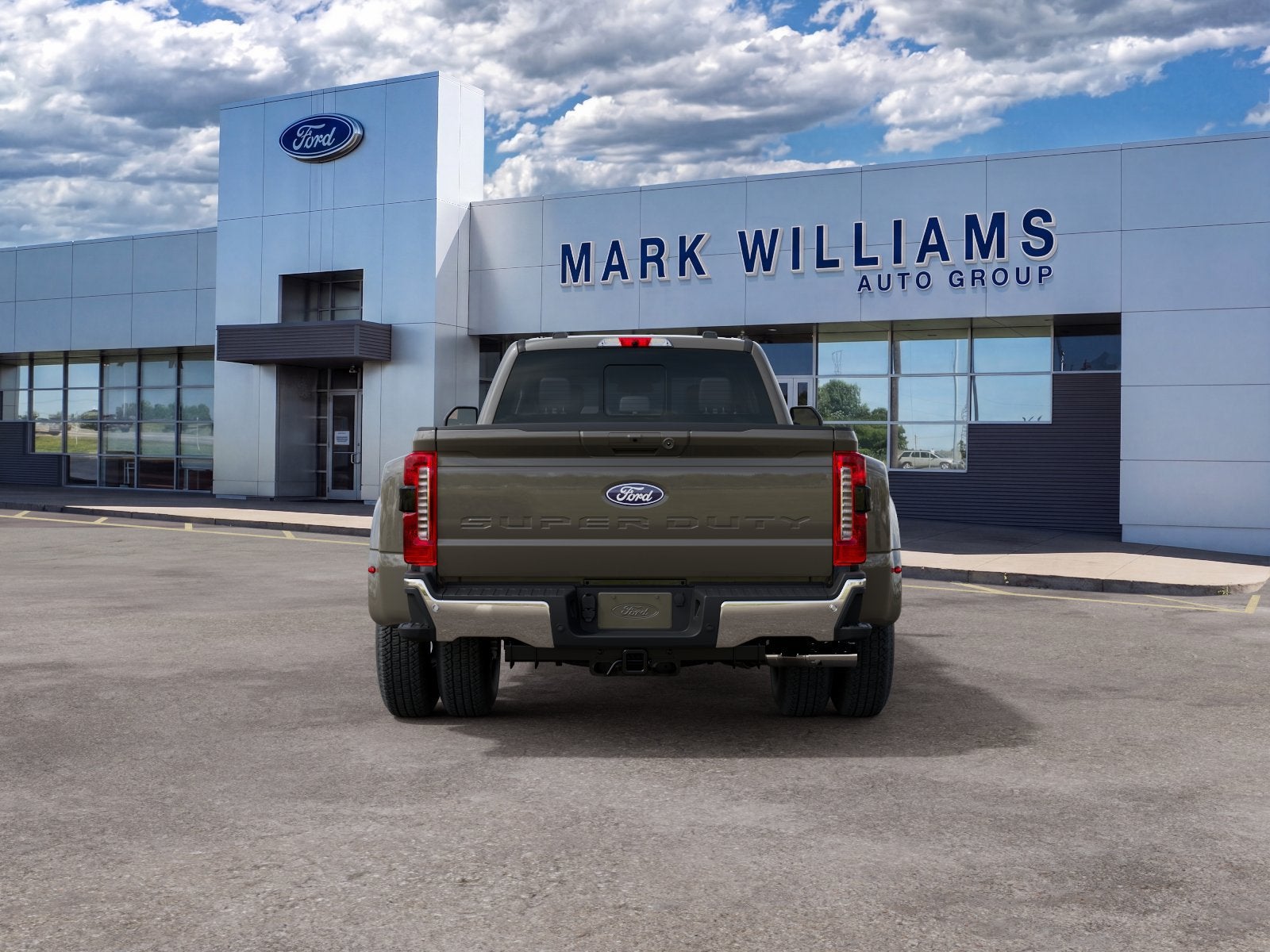 2027 Ford F-350SD Lariat DRW