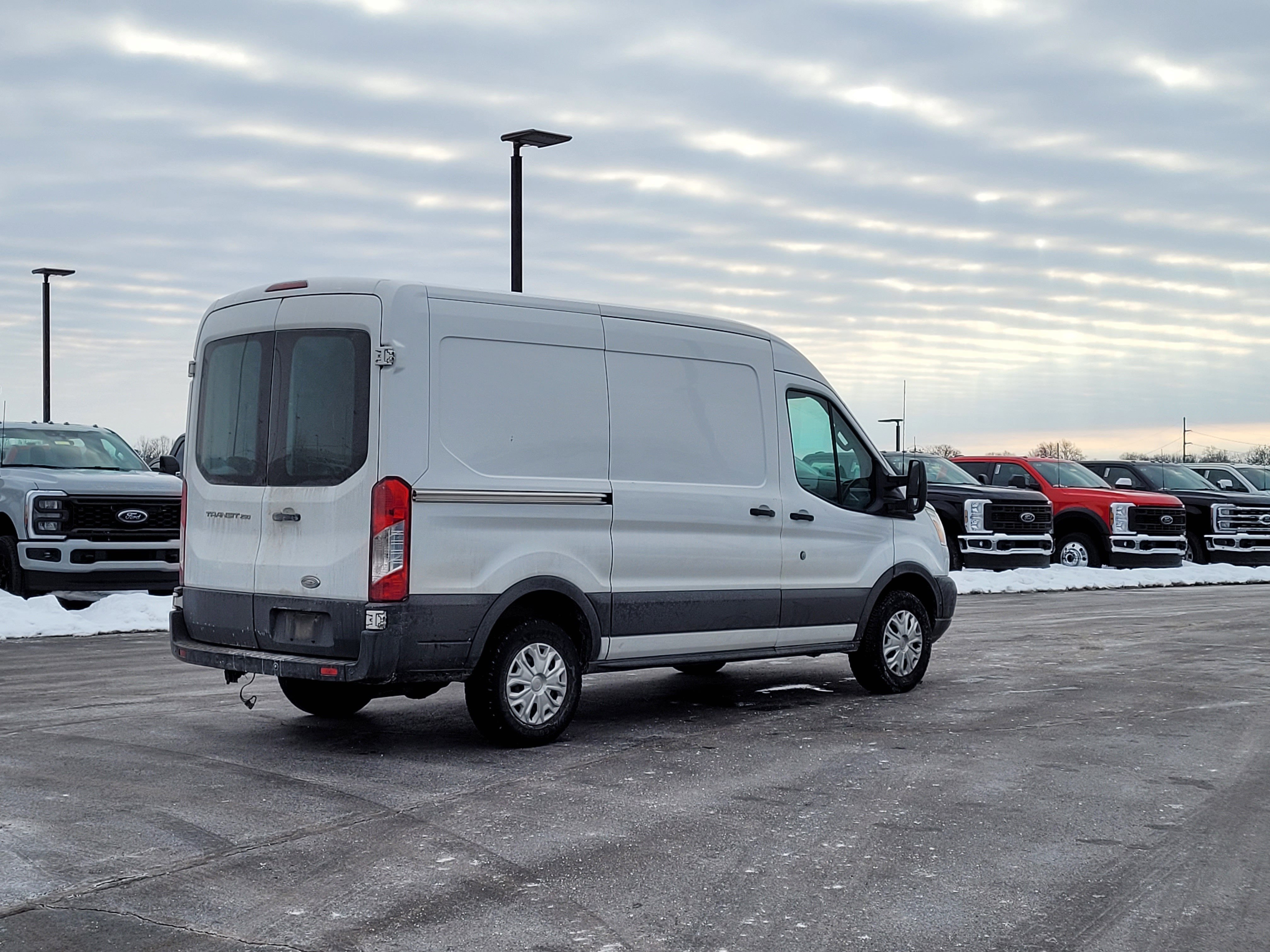 2015 Ford Transit-250 Base