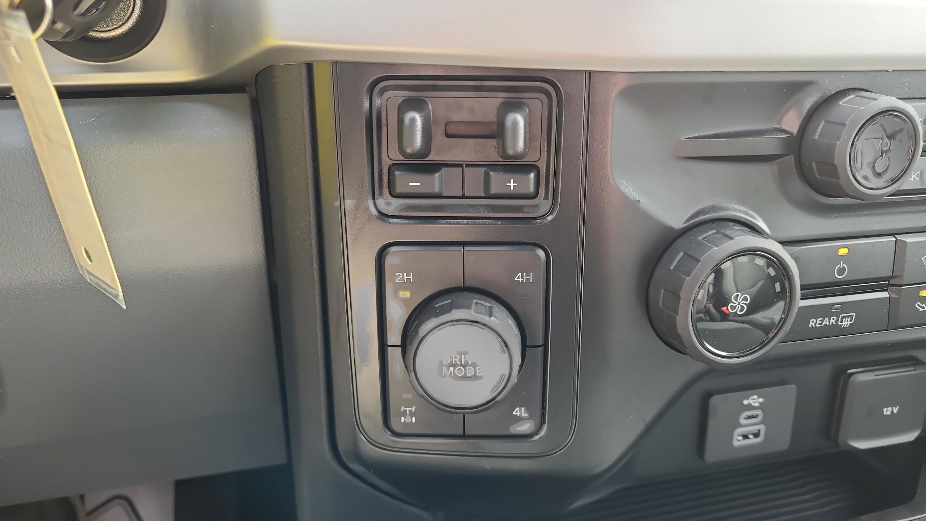 2025 Ford F-350SD XLT