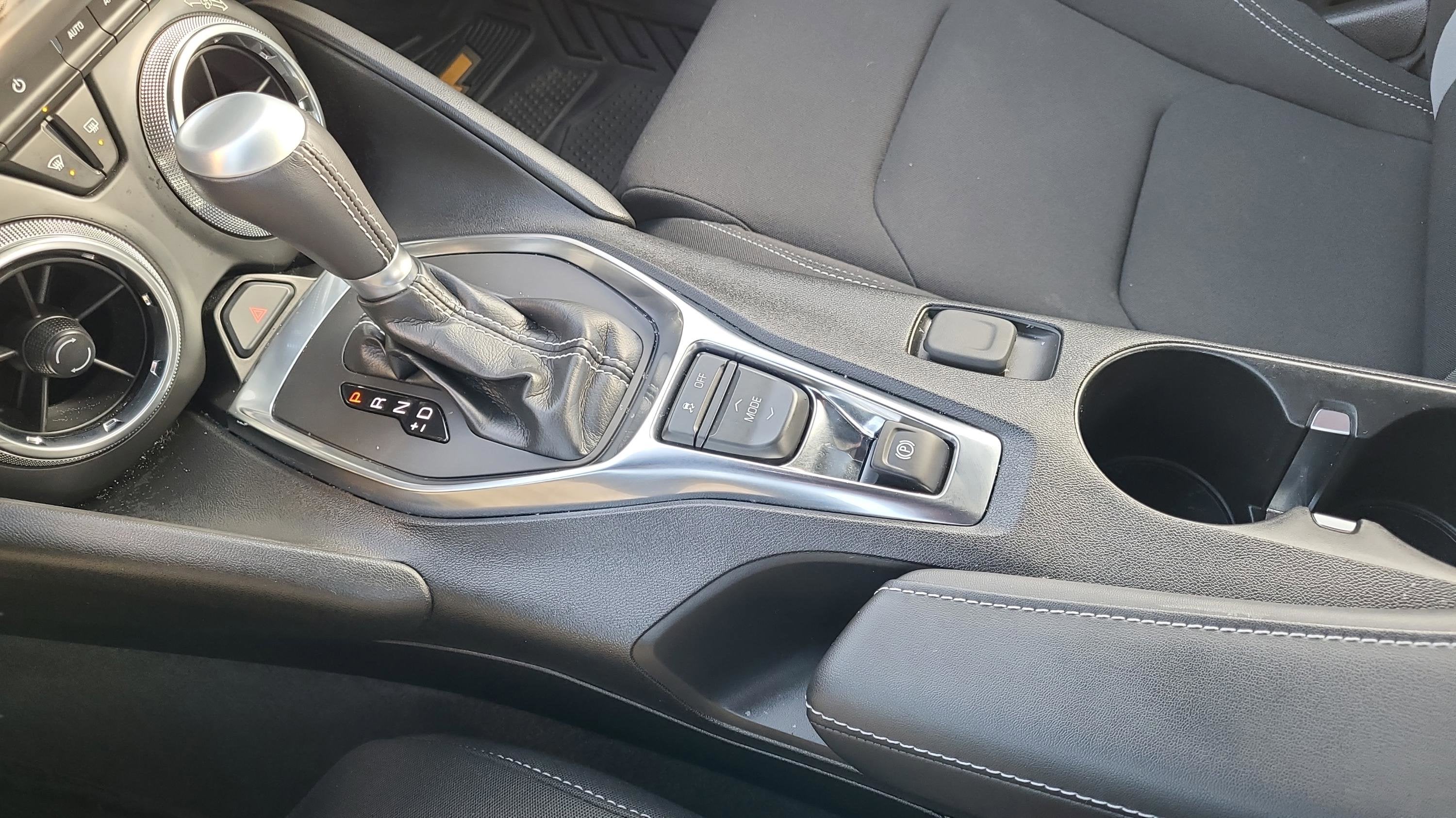 2024 Chevrolet Camaro 1LT