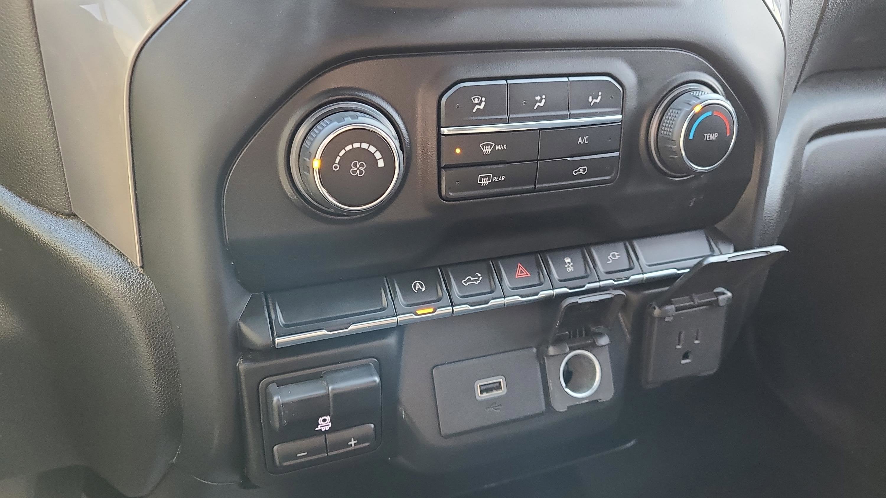 2020 Chevrolet Silverado 1500 Custom