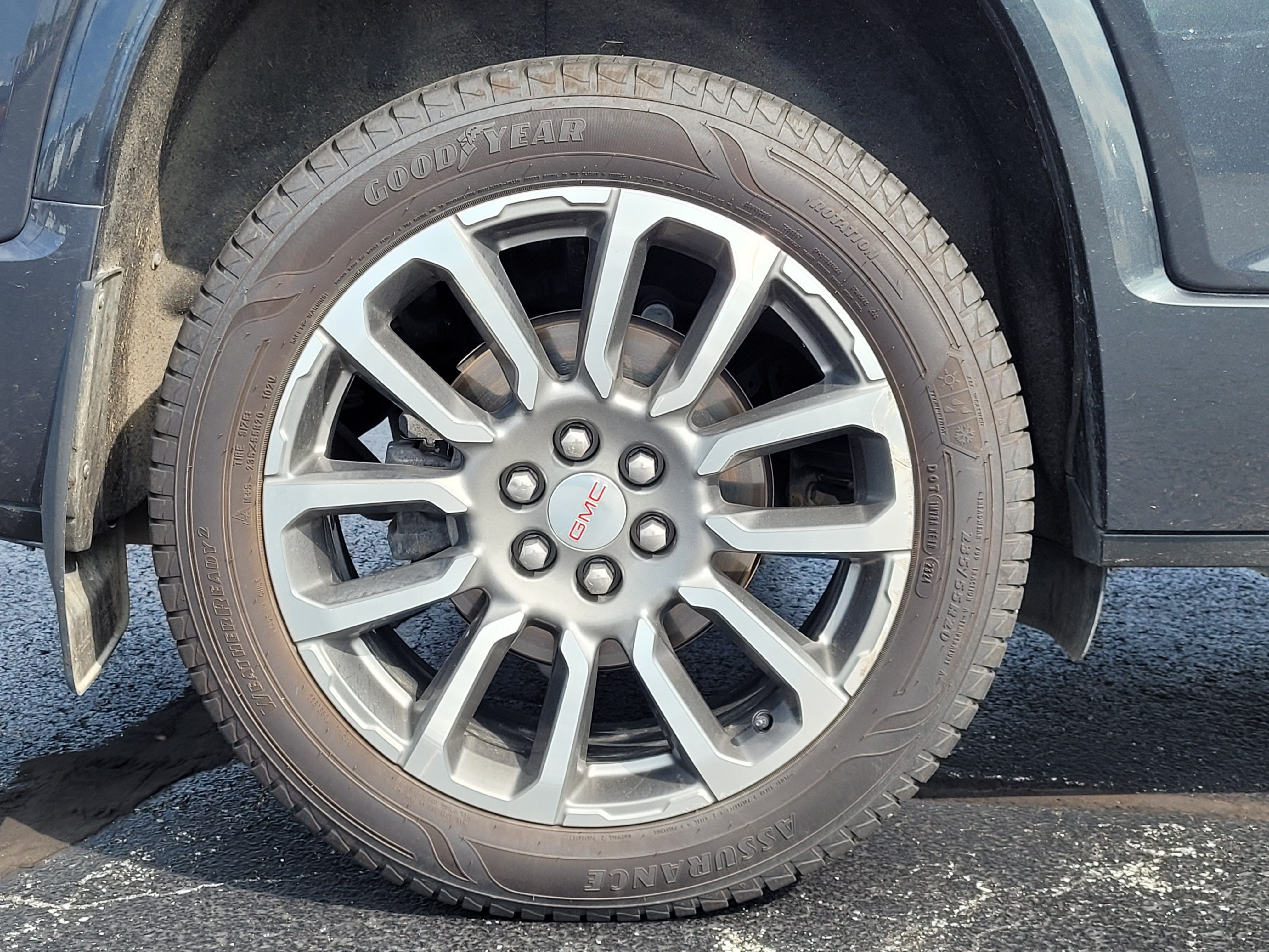 2021 GMC Acadia Denali