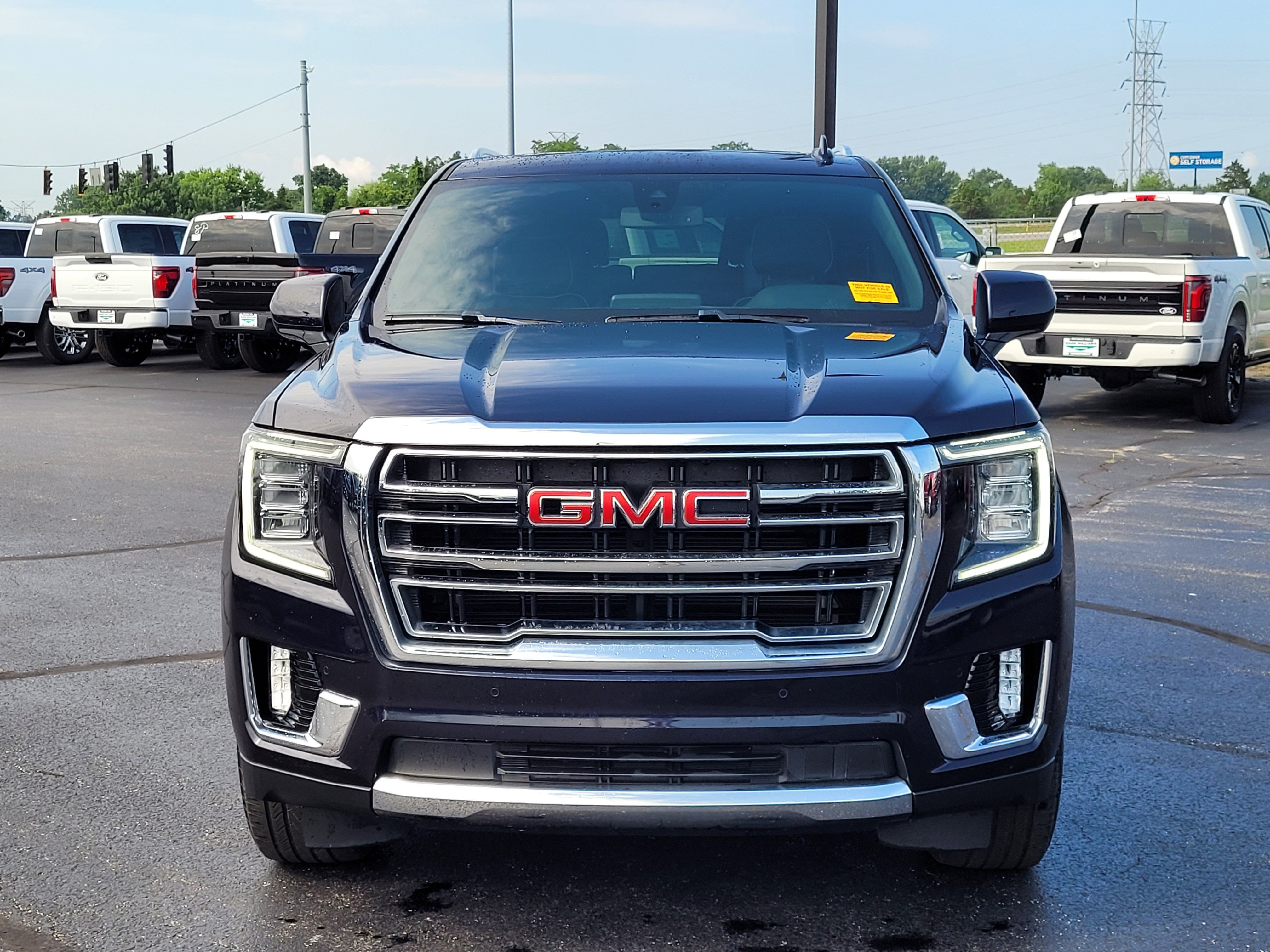 2022 GMC Yukon SLT