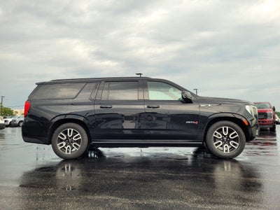 2021 GMC Yukon XL AT4