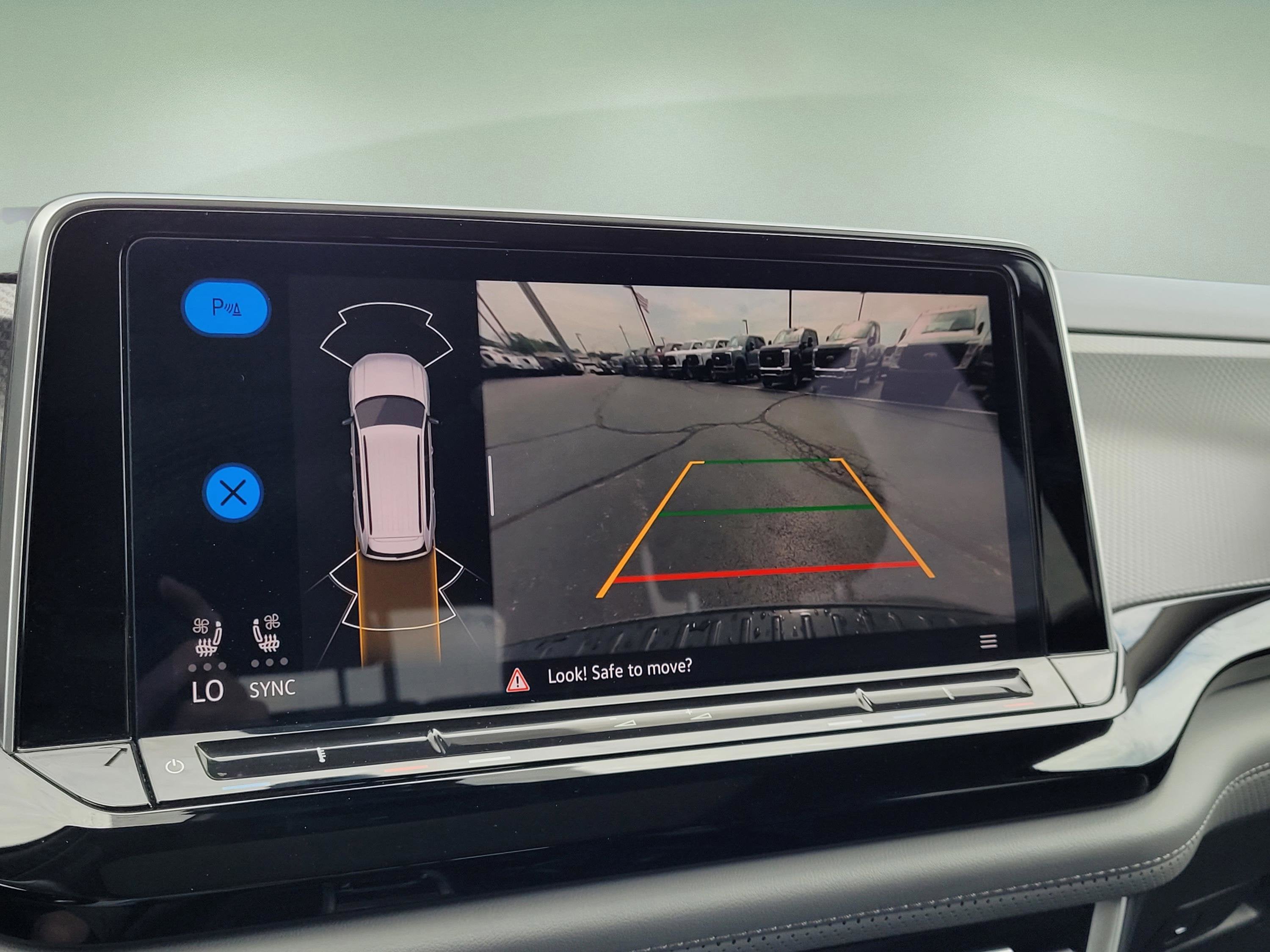 2024 Volkswagen Atlas 2.0T Peak Edition SE w/Technology