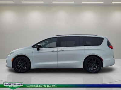 2024 Chrysler Pacifica Limited