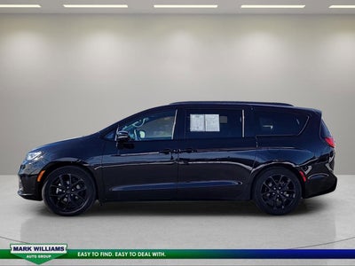 2025 Chrysler Pacifica Limited