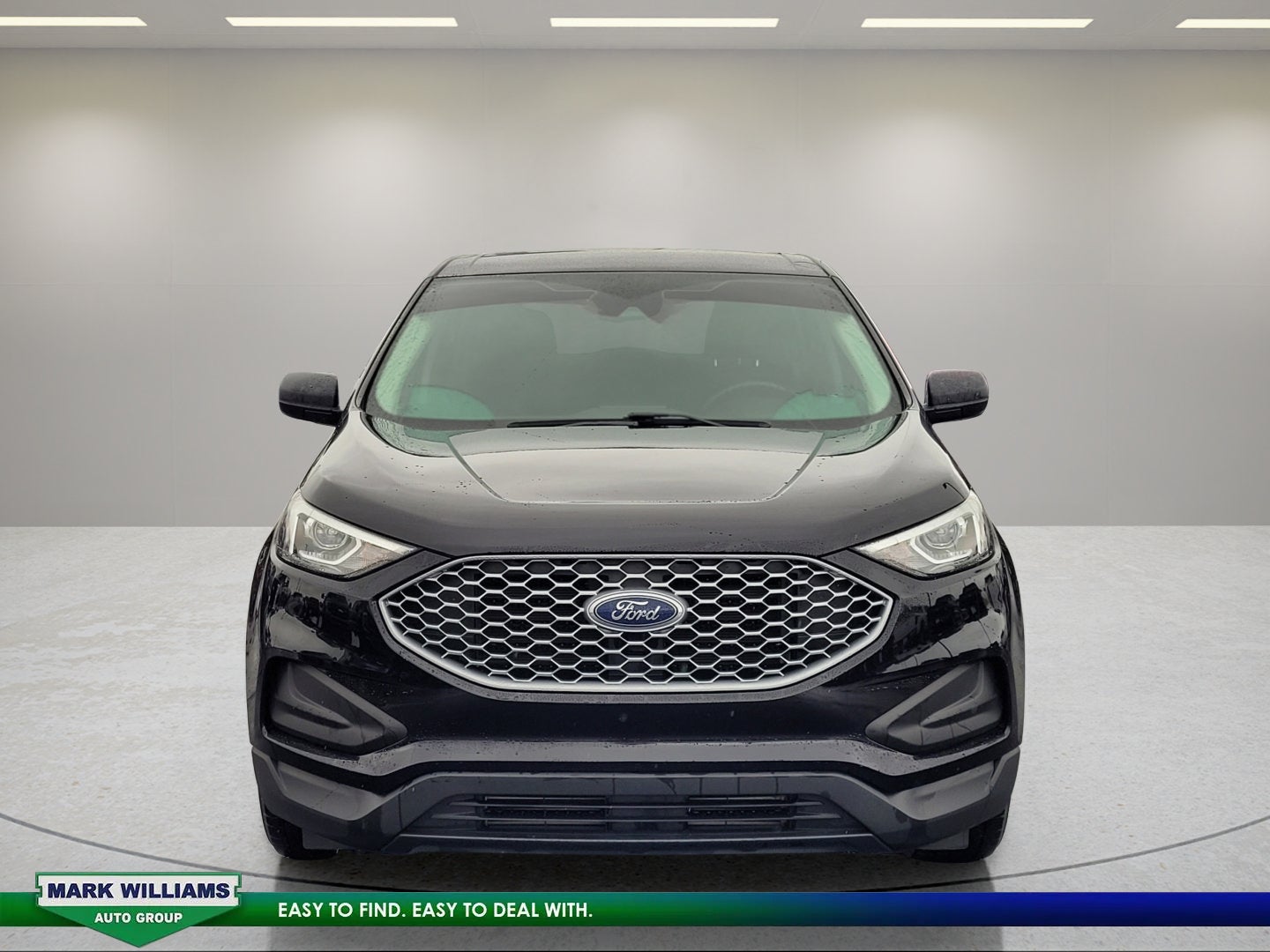 2023 Ford Edge SE