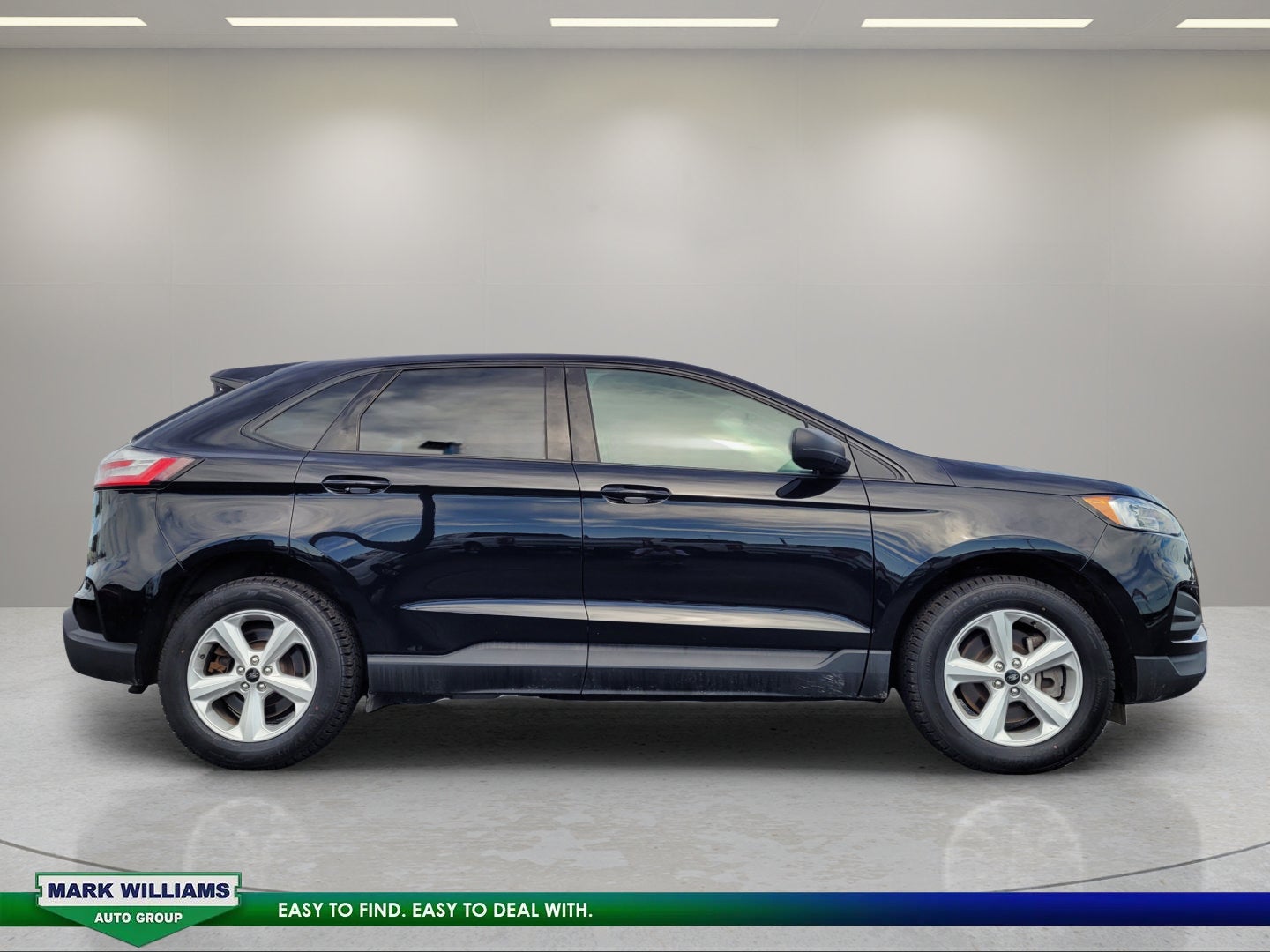 2023 Ford Edge SE