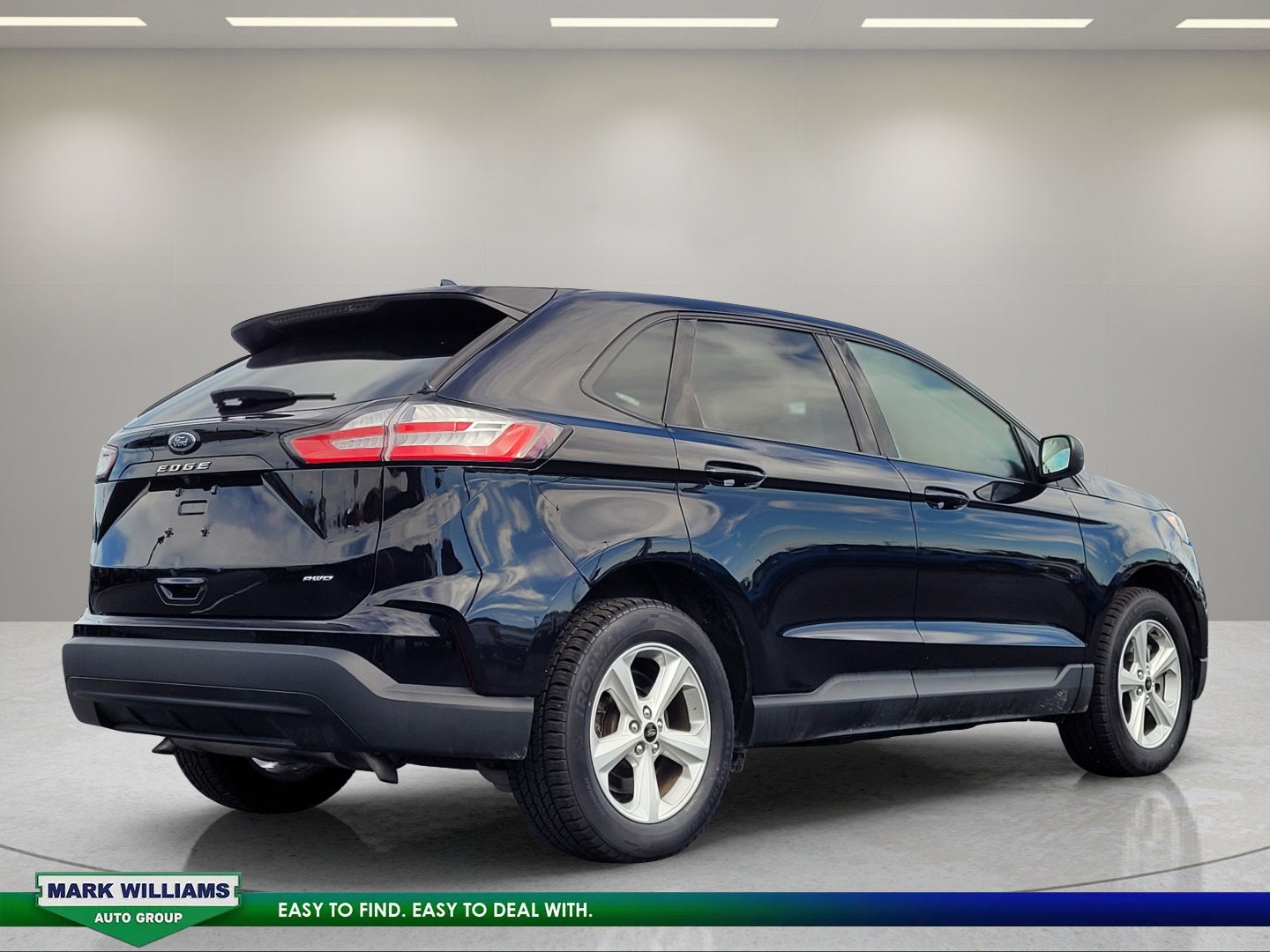 2023 Ford Edge SE