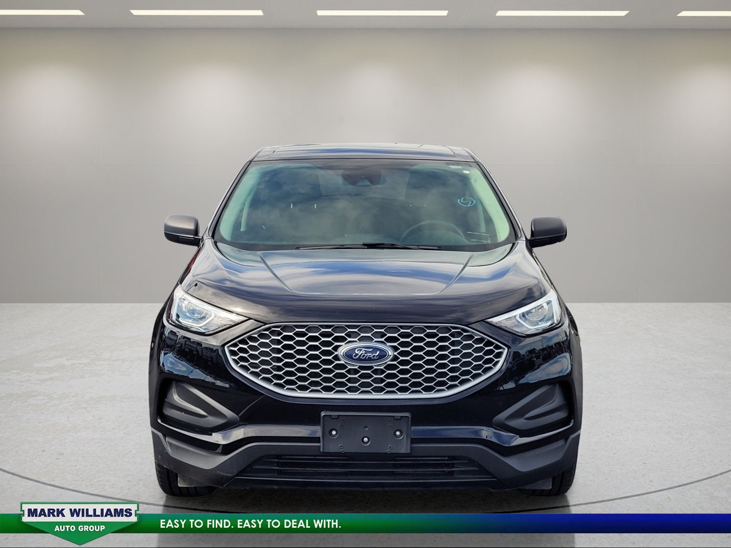 2023 Ford Edge SE